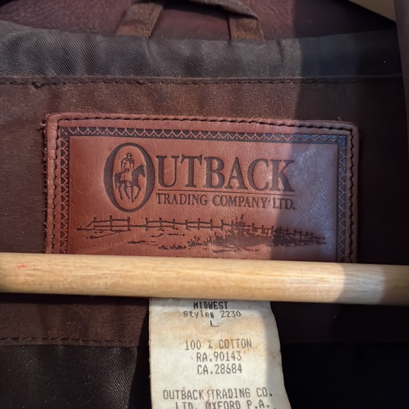 Men’s large Outback leather rain repellent jacket. Great condition. - Picture 2 of 7